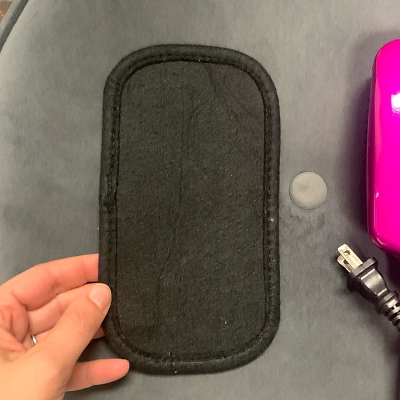 Infiniti Pro by Conair Diamond-Infused Ceramic Smoothing Hot Straightening Brush - Picture 7 of 14